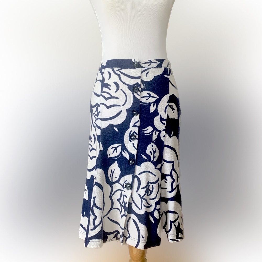Anthropologie skirt in beautiful vibrant blue and white.
